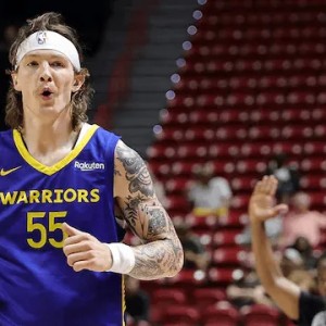 热火官宣四人签下Exhibit 10合同：马德森、贾米尔-杨在列